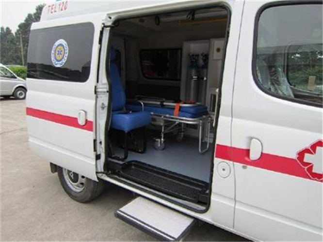 临渭救护车出租服务案例7